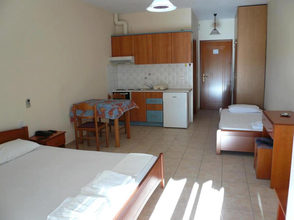 Hotelapart Filoxenia Alejandrópolis Habitación foto
